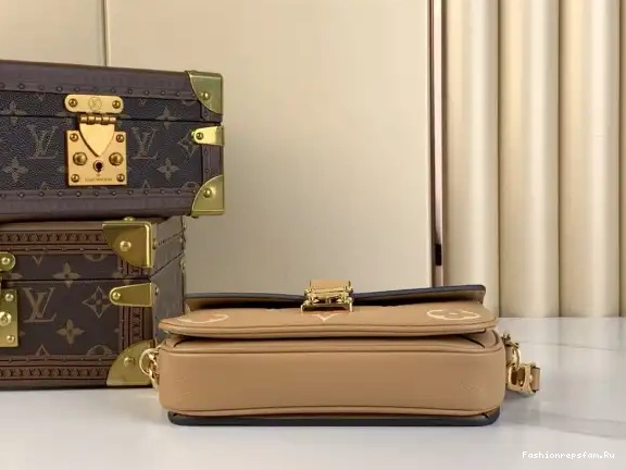 FS CHEAP POCHETTE WEST METIS LOUIS VUITTON EAST 0703